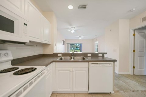 Copropriété à vendre à Punta Gorda, Floride: 2 chambres, 85.84 m2 № 2233785 - photo 23