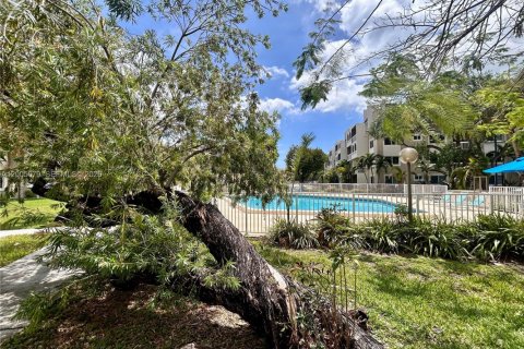 Copropriété à louer à Miami, Floride: 2 chambres, 74.69 m2 № 2145805 - photo 20