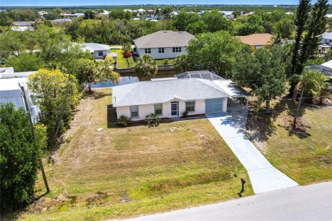 Villa ou maison à vendre à Punta Gorda, Floride: 3 chambres, 96.62 m2 № 1618571 - photo 5