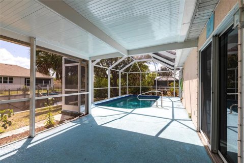 Villa ou maison à vendre à Punta Gorda, Floride: 3 chambres, 96.62 m2 № 1618571 - photo 26