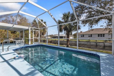 Villa ou maison à vendre à Punta Gorda, Floride: 3 chambres, 96.62 m2 № 1618571 - photo 27