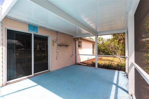 Villa ou maison à vendre à Punta Gorda, Floride: 3 chambres, 96.62 m2 № 1618571 - photo 25