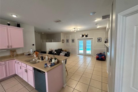 House in Leesburg, Florida 4 bedrooms, 191.66 sq.m. № 1899530 - photo 5