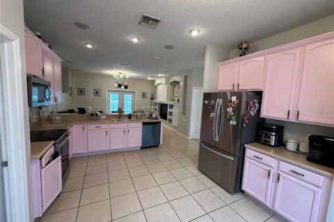 House in Leesburg, Florida 4 bedrooms, 191.66 sq.m. № 1899530 - photo 4