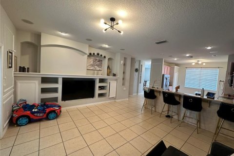 House in Leesburg, Florida 4 bedrooms, 191.66 sq.m. № 1899530 - photo 7