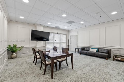 Condominio en venta en Miami, Florida, 2 dormitorios, 99.59 m2 № 1707583 - foto 23