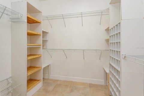 Villa ou maison à vendre à Clermont, Floride: 4 chambres, 224.27 m2 № 2220400 - photo 6