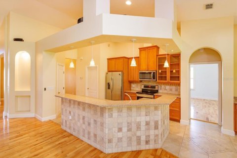 Villa ou maison à vendre à Clermont, Floride: 4 chambres, 224.27 m2 № 2220400 - photo 24