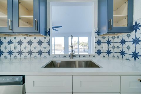 Casa en venta en Port Charlotte, Florida, 3 dormitorios, 176.14 m2 № 2109502 - foto 14