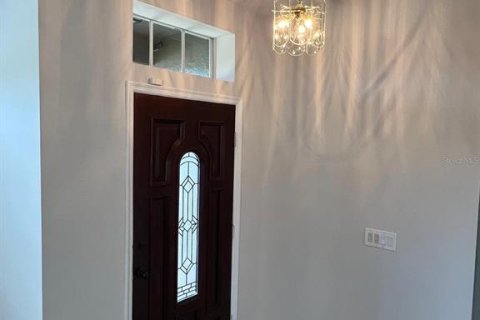 House in Winter Springs, Florida 3 bedrooms, 199.46 sq.m. № 1904864 - photo 6