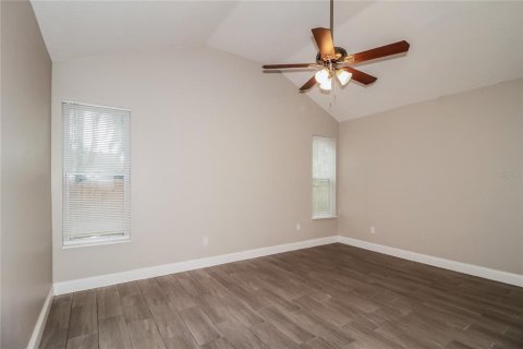 House in Longwood, Florida 3 bedrooms, 152.73 sq.m. № 1825034 - photo 10