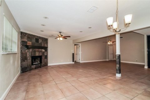 House in Longwood, Florida 3 bedrooms, 152.73 sq.m. № 1825034 - photo 6