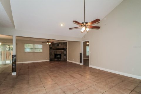 House in Longwood, Florida 3 bedrooms, 152.73 sq.m. № 1825034 - photo 4