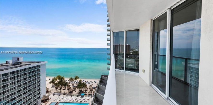 Condo in Sunny Isles Beach, Florida, 2 bedrooms № 2185824