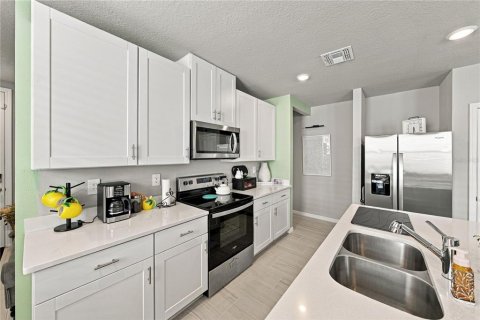 Casa en venta en Plant City, Florida, 4 dormitorios, 149.11 m2 № 2422785 - foto 8
