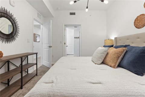 Condo in Kissimmee, Florida, 2 bedrooms  № 1572748 - photo 27