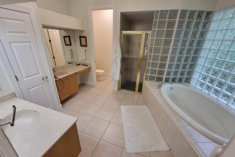 Villa ou maison à louer à Tarpon Springs, Floride: 4 chambres, 352.75 m2 № 1903397 - photo 21