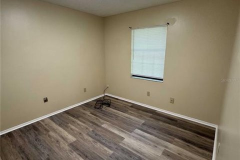 Commercial property in Ocala, Florida 4 bedrooms, 155.52 sq.m. № 1914276 - photo 9