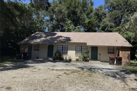Commercial property in Ocala, Florida 4 bedrooms, 155.52 sq.m. № 1914276 - photo 1