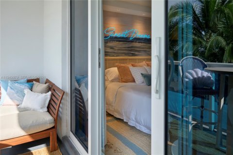 Купить кондоминиум в Майами-Бич, Флорида 55.74м2, № 2007107 - фото 15