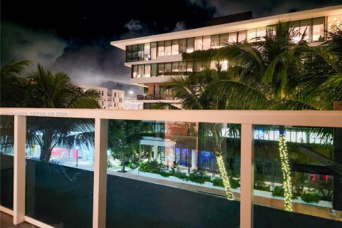 Купить кондоминиум в Майами-Бич, Флорида 55.74м2, № 2007107 - фото 27