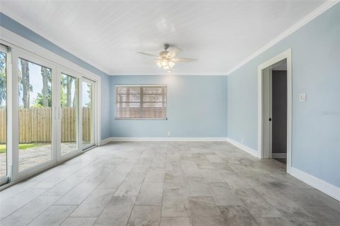 House in Orlando, Florida 4 bedrooms, 214.05 sq.m. № 1854545 - photo 22