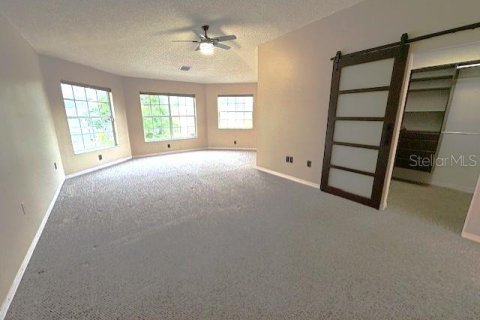 Casa en venta en Oldsmar, Florida, 5 dormitorios, 274.25 m2 № 1917315 - foto 4