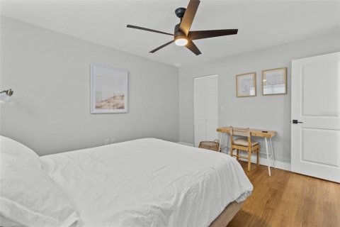 Condominio en venta en Treasure Island, Florida, 1 dormitorio, 53.88 m2 № 1543452 - foto 13