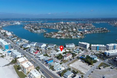 Condominio en venta en Treasure Island, Florida, 1 dormitorio, 53.88 m2 № 1543452 - foto 24