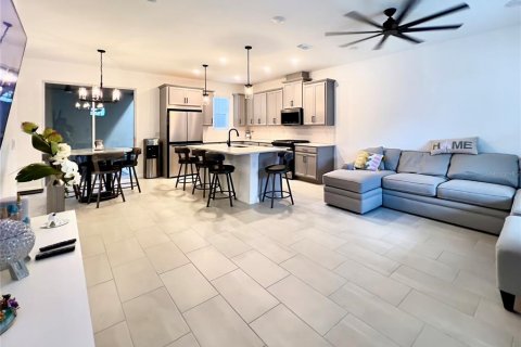 Adosado en venta en Celebration, Florida, 3 dormitorios, 152.17 m2 № 1899785 - foto 4