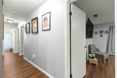 House in Ocala, Florida 3 bedrooms, 165.37 sq.m. № 2142608 - photo 25