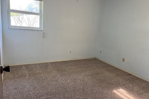 House in Casselberry, Florida 4 bedrooms, 118.17 sq.m. № 1871236 - photo 8