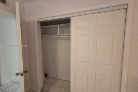 Купить кондоминиум в Корал-Спрингс, Флорида 2 спальни, 108.7м2, № 1996514 - фото 16