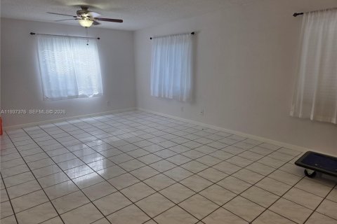 Купить кондоминиум в Корал-Спрингс, Флорида 2 спальни, 108.7м2, № 1996514 - фото 11