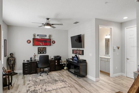 Touwnhouse à vendre à Lake Mary, Floride: 3 chambres, 203.18 m2 № 2287944 - photo 7