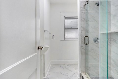 Купить виллу или дом в Тампа, Флорида 3 комнаты, 133.04м2, № 1907603 - фото 17