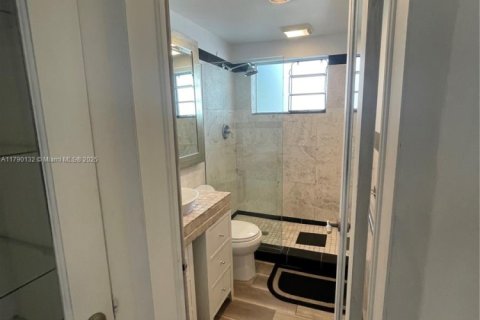 Copropriété à louer à Miami Beach, Floride: 43.66 m2 № 1731561 - photo 15
