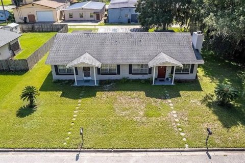 Immobilier commercial à vendre à Umatilla, Floride: 4 chambres, 180.04 m2 № 2386007 - photo 13