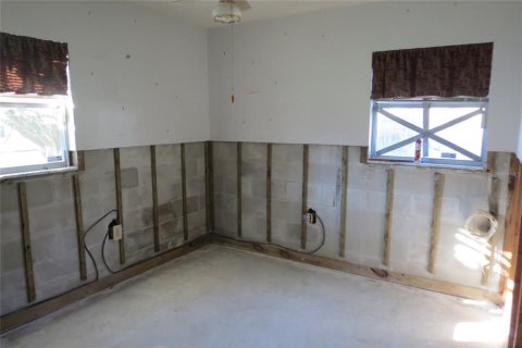 Casa en venta en Tampa, Florida, 4 dormitorios, 103.68 m2 № 1910665 - foto 22