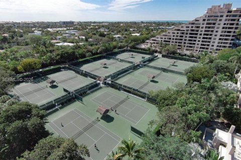 Condominio en alquiler en Key Biscayne, Florida, 2 dormitorios, 142.33 m2 № 2011118 - foto 19