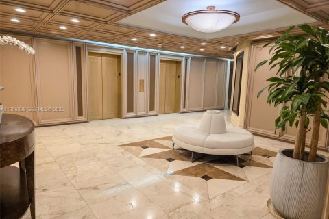 Condominio en alquiler en Key Biscayne, Florida, 2 dormitorios, 142.33 m2 № 2011118 - foto 26