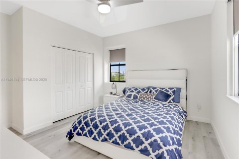 House in Homestead, Florida 5 bedrooms, 302.12 sq.m. № 2001469 - photo 17