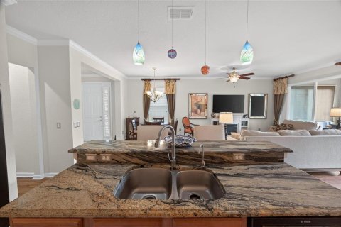 Villa ou maison à louer à Ocala, Floride: 2 chambres, 144.56 m2 № 2434594 - photo 9