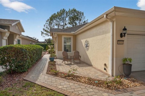 Villa ou maison à louer à Ocala, Floride: 2 chambres, 144.56 m2 № 2434594 - photo 2