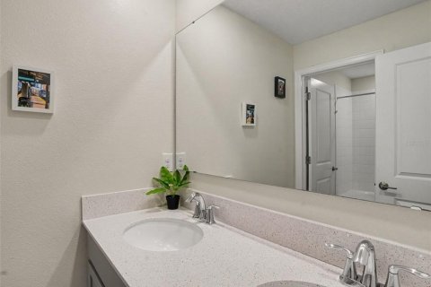 Villa ou maison à vendre à Kissimmee, Floride: 5 chambres, 270.81 m2 № 2342425 - photo 24