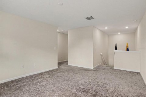 Villa ou maison à vendre à Kissimmee, Floride: 5 chambres, 270.81 m2 № 2342425 - photo 14