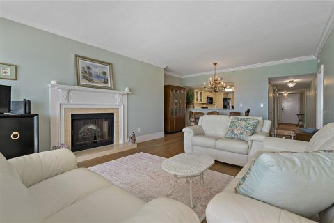 Condo in Clearwater, Florida, 2 bedrooms  № 1750322 - photo 16