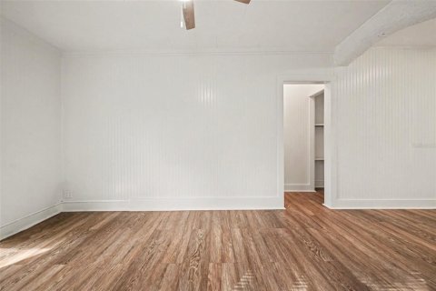 Propiedad comercial en venta en Daytona Beach, Florida, 44.59 m2 № 2424125 - foto 21