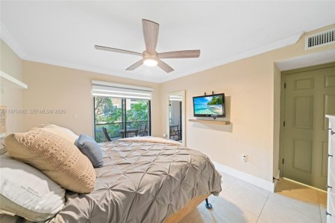 Condominio en venta en Miami, Florida, 1 dormitorio, 60.48 m2 № 2032710 - foto 14