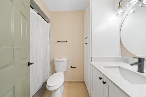 Condominio en venta en Miami, Florida, 1 dormitorio, 60.48 m2 № 2032710 - foto 17